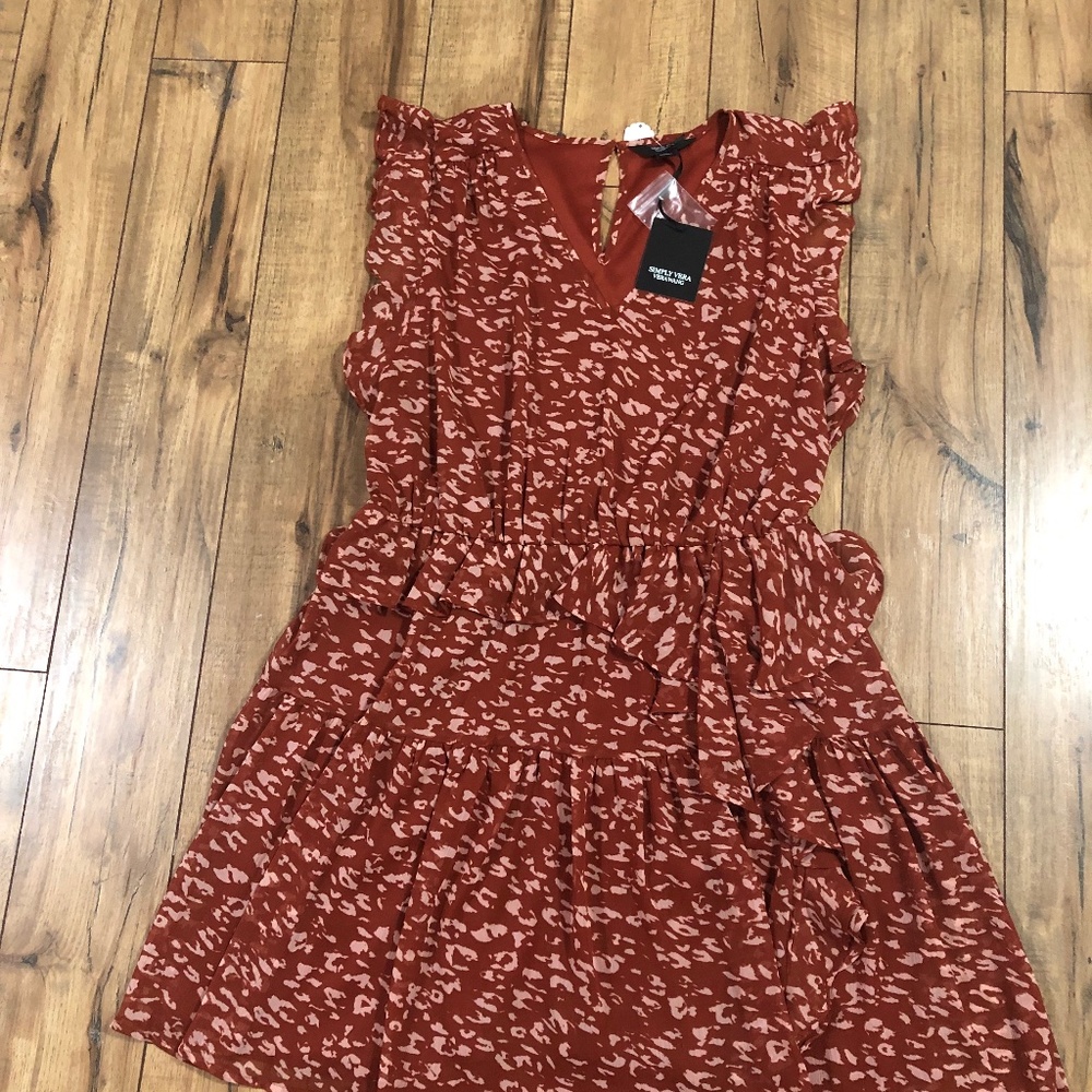 Simple Vera Wang Tiered Ruffle Burnt Orange Dress Knee Length size L